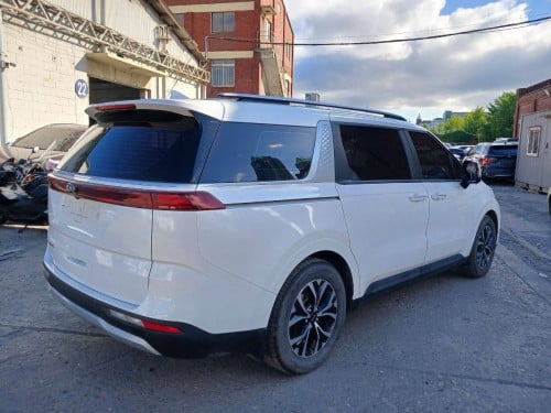 Kia Carnival 2021