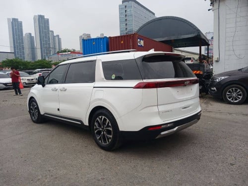 Kia Carnival 2023