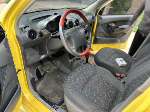 Kia Visto ឆ្នាំ2000 មានពោង មានប្រាំងABS