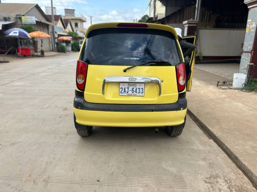 Kia Visto ឆ្នាំ2000 មានពោង មានប្រាំងABS