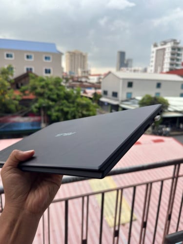 Laptop ASUS Mar15 Corei7 9thRam161650ti 500gb M2