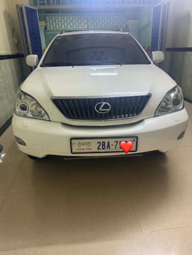 LEXUS RX 330 04 Half Full P2