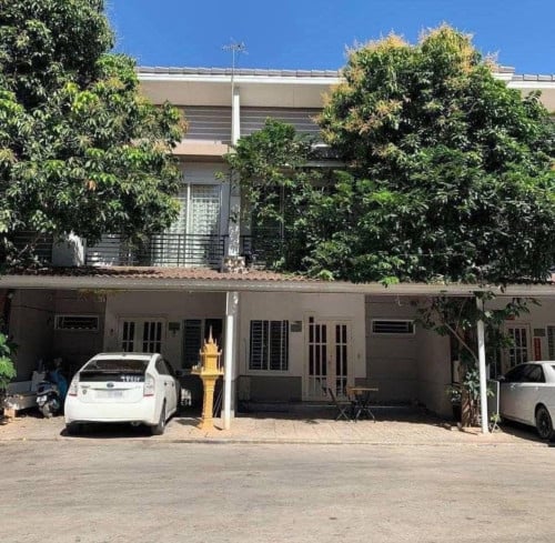 Link house LC1 for rent