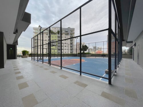 Luxury Condo for Rent - New