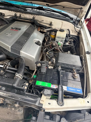 Lx470/2003ម្ចាស់លក់ដូរសេរី:16800$