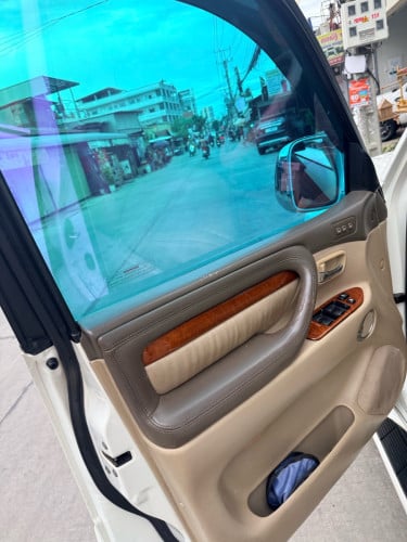 Lx470/2003ម្ចាស់លក់ដូរសេរី:16800$