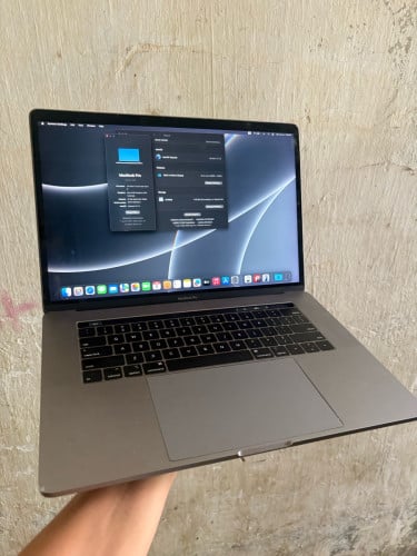 MacBook Pro 2018 Touch Bar