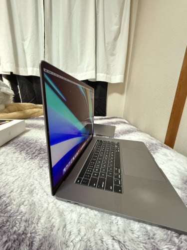 MacBook Pro 2019 16inch