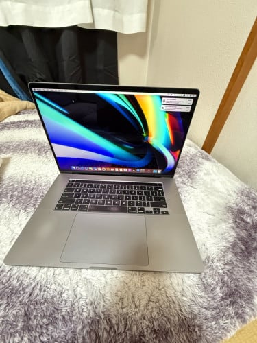 MacBook Pro 2019 16inch