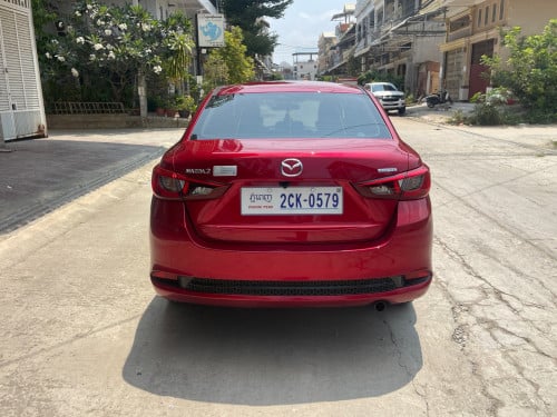 Mazda 2 year 2023 Full option