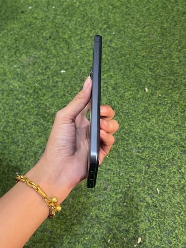 MEIZU-21 ពណ៌ខ្មៅ អីវ៉ាន់ក្រុមហ៊ុន Sim2 Memory 128GB Ram6+6GB អត់ជាប់អី (ធានា1ខែ)