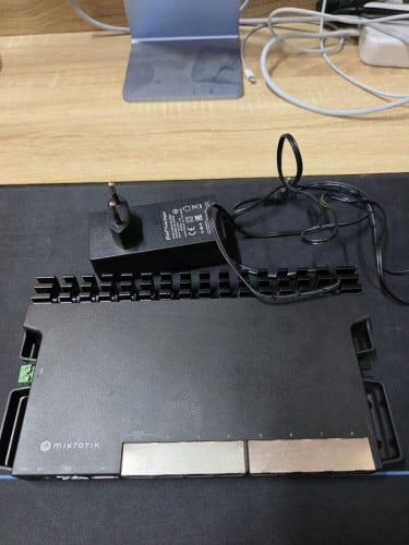 Mikrotik RB5009