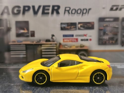 Mini carសម្រាប់លេងនឹងលម្អ