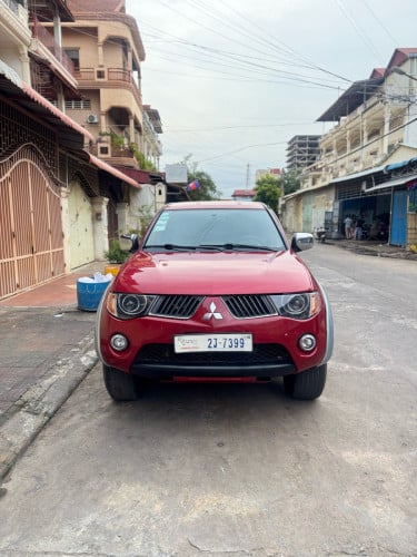 Mitsubishi Triton 3.2L អូតូកាប់ពីតាស់ 2008 ម្ចាស់ផ្ទាល់