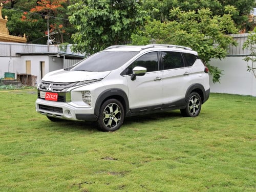 Mitsubishi Xpander Cross 2021