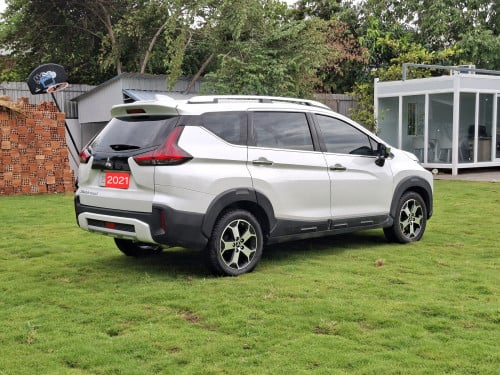 Mitsubishi Xpander Cross 2021