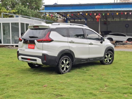 Mitsubishi Xpander Cross 2021