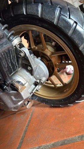 Motor ADV 021 ម្ចាស់ដើម