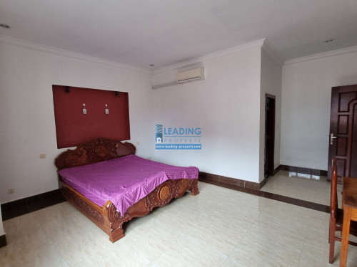 N028 | Nice and Clean, 2 Bedrooms Apartment For Rent in BKK3
