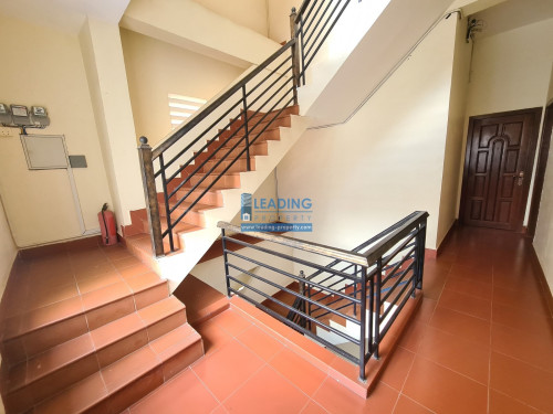 N028 | Nice and Clean, 2 Bedrooms Apartment For Rent in BKK3