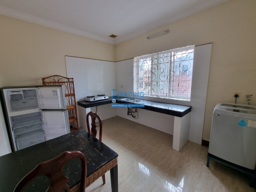N028 | Nice and Clean, 2 Bedrooms Apartment For Rent in BKK3