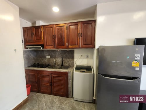 N031 | Royal Palace Area, Gym and Pool, Studio For Rent