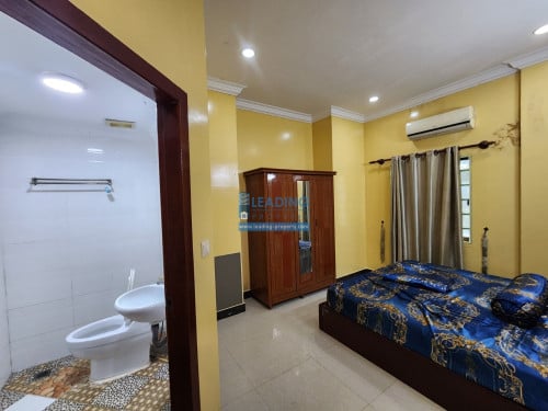 N1009 | Economical 2 Bedrooms Apartment For Rent