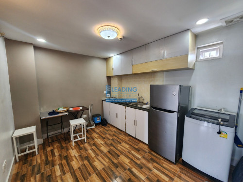 N1012 | Strong Man/Woman, 1 Bedroom Apartment For Rent 6th Floor-No Elevator