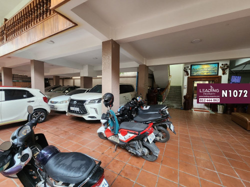 N1072 | Gym, Furnished 1 Bedroom Apartment For Rent