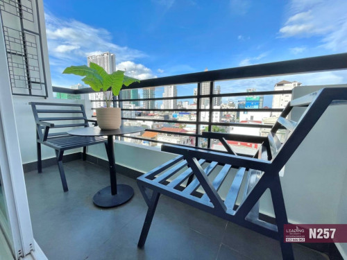 N257 | Western 2 Bedrooms Apartment in BKK3 For Rent Free Gym and Pool