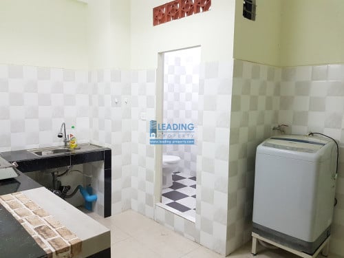 N266 | Nice and Clean Furnished 1 Bedroom Apartment For Rent in BKK2 Free Wifi