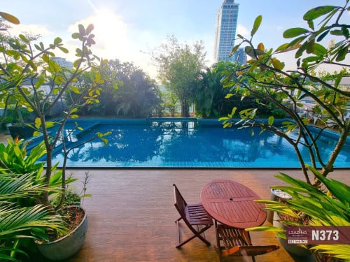 N373 | BKK1 - Nice Serviced Apartment 1 Bedroom with Pool and Gym
