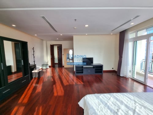 N374 | BKK1 - Nice Serviced Apartment 2 Bedrooms with Pool and Gym
