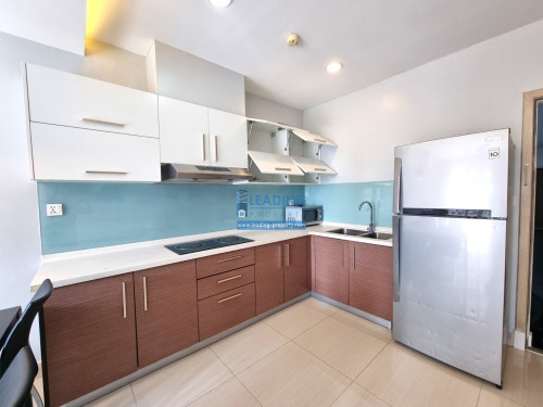 N386 | Western Styled 2 Bedrooms Apartment For Rent in Boeng Trabek