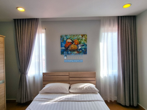 N386 | Western Styled 2 Bedrooms Apartment For Rent in Boeng Trabek
