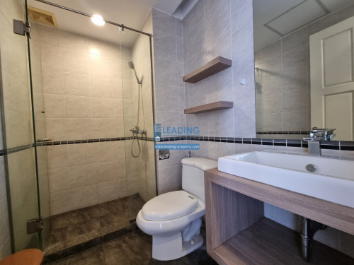 N414 | Western Styled 2 Bedrooms Apartment For Rent in Boeng Trabek