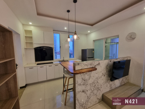 N421 | Rooftop Pool and Gym Serviced Apartment 1 Bedroom For Rent Near Exchange Sq