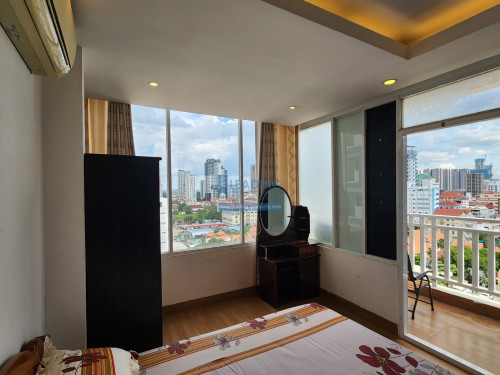 N472 | Bright Condo 1 Bedroom For Rent in Boeng Trabek Area