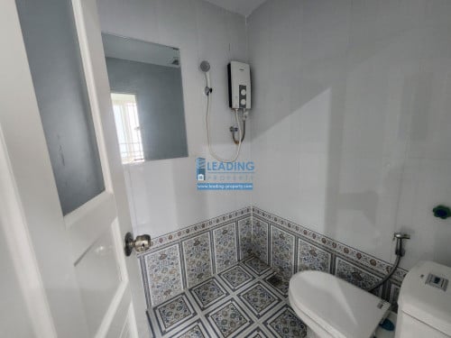 N595 | Serviced Apartment 2 Bedrooms For Rent Near Toul Tom Pong Market
