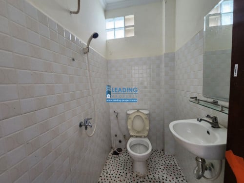 N623 | Top Floor Private Big Balcony 1 Bedroom Near Russian Market For Rent