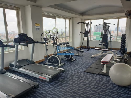 N635  | Western Apartment 2 Bedrooms with Gym and Pool For Rent in Beong Trabek