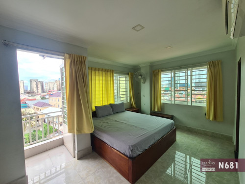N681 | Elevator Fully Furnished 3 Bedrooms Apartment For Rent