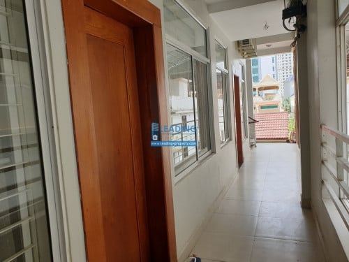 N695 | 1 Bedroom with Garden Pool in TK Area For Rent