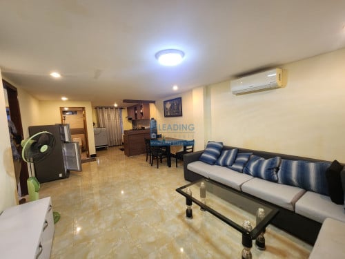 N766 | Elevator Western Apartment 1 Bedroom in Daun Penh For Rent Free Wifi