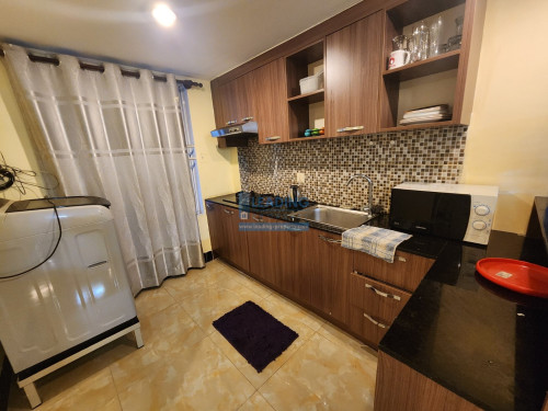 N766 | Elevator Western Apartment 1 Bedroom in Daun Penh For Rent Free Wifi