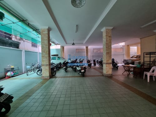 N853| 1 Bedroom Apartment For Rent Near Toul Sleng Museum Free Wifi and Car Park