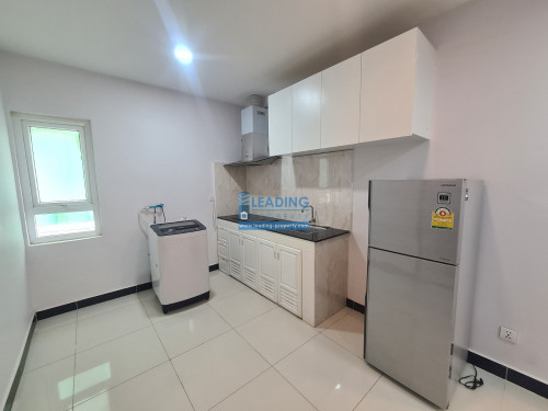 N960 | Western Bright and Clean 1 Bedroom Apartment For Rent in Boeng Trabek Area