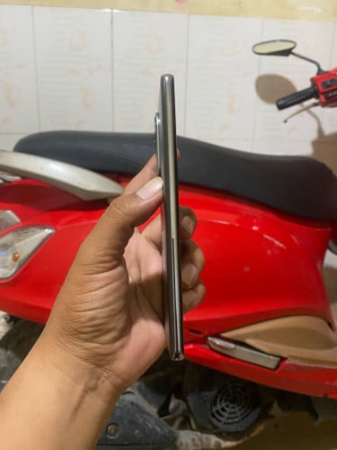 Oppo Reno 10 5G sim 2 / 8g /256g /global /zin /98%