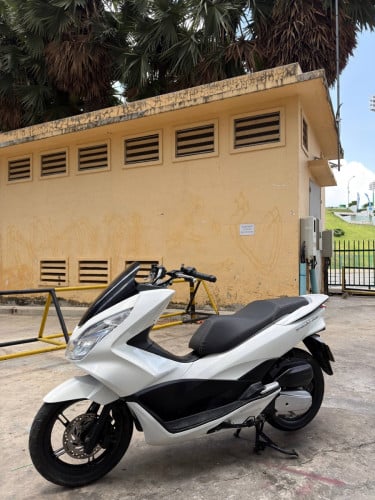 PCX 150cc year 2016 មានពន្ធ