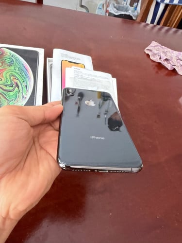 Phone XS Max 256g (ខូច) លក់កាប់សាច់